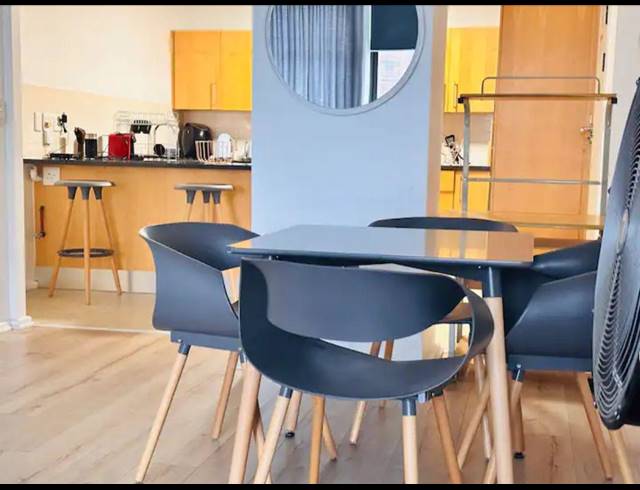 1 BEDROOM APARTMENT TO LET IN CAPE TOWN CITY CENTRE